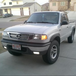 2000 mazda b-series photo