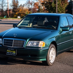 2000 mercedes-benz c230 photo