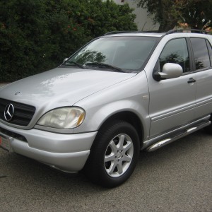 2000 mercedes-benz m-class photo