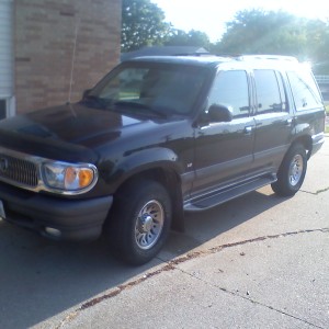 2000 mercury mountaineer photo