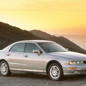 2000 mitsubishi diamante photo