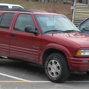 2000 oldsmobile bravada photo