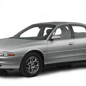 2000 oldsmobile intrigue photo