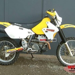 2000 suzuki dr-z400 photo