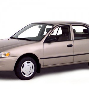 2000 toyota corolla photo