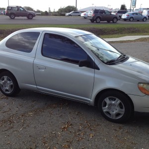 2000 toyota echo photo