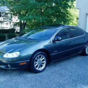 2001 chrysler lhs photo