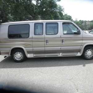 2001 ford econoline-e350-super-duty photo