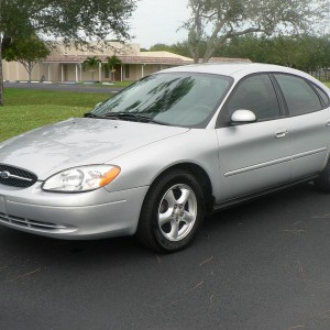 2001 ford taurus-se photo