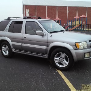 2001 infiniti qx4 photo