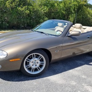 2001 jaguar xk8 photo