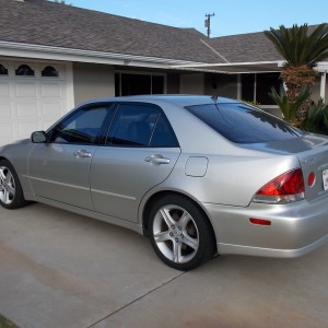 2001 lexus is photo