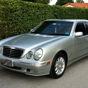 2001 mercedes-benz e-class-e320 photo