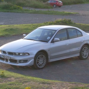 2001 mitsubishi galant photo