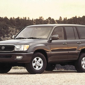 2001 toyota land-cruiser photo