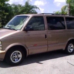 2002 chevrolet astro-van photo