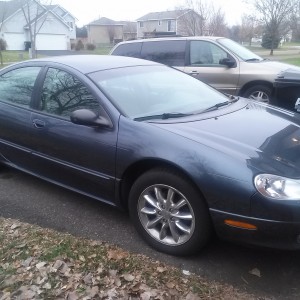 2002 chrysler concorde photo