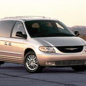 2002 chrysler town-and-country photo