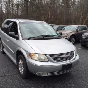 2002 chrysler town-country-lxi photo
