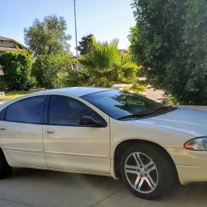 2002 dodge intrepid-es photo