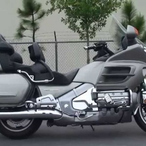 2002 honda gl1800gold-wing photo
