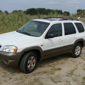 2002 mazda tribute photo