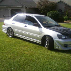 2002 mitsubishi lancer photo