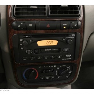 2002 saturn lw2 photo