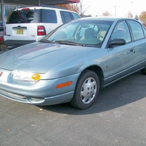 2002 saturn sl1 photo