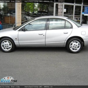 2002 saturn sl2 photo