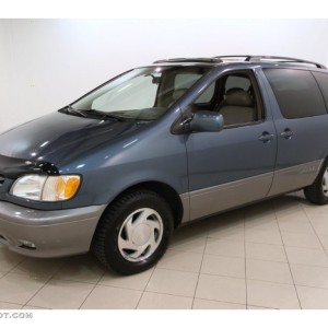 2002 toyota sienna-le-xle photo
