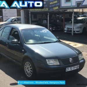2002 volkswagen jetta photo
