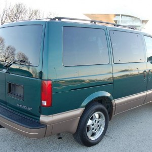 2003 chevrolet astro-van photo