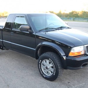 2003 gmc sonoma photo