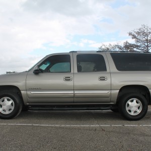 2003 gmc yukon-xl photo