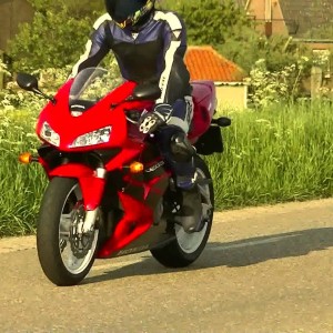 2003 honda cbr600rr photo