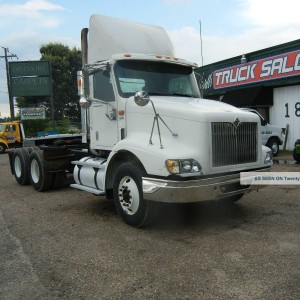 2003 international ma025 photo