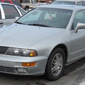 2003 mitsubishi diamante photo