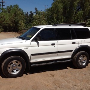 2003 mitsubishi montero-sport photo