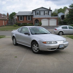 2003 oldsmobile alero photo