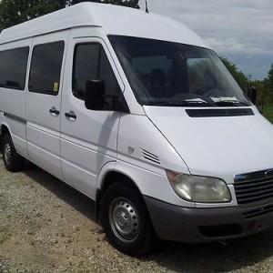 2003 sprinter-dodge-or-freightliner sprinter photo
