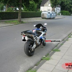 2003 suzuki gsx-r750k photo
