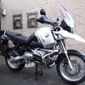 2004 bmw r1150r-rockster photo