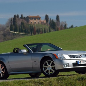2004 cadillac xlr photo