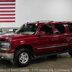 2004 chevrolet suburban-1500-ls-1500-lt photo