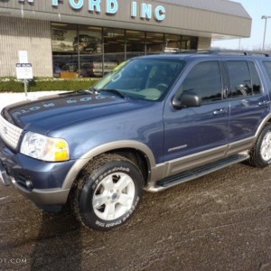 2004 ford explorer-eddie-bauer photo
