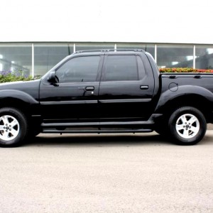2004 ford explorer-sport-trac photo