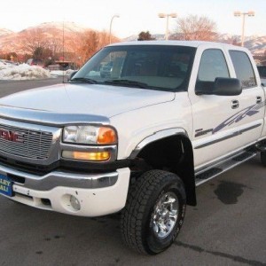 2004 gmc sierra-k2500-hd photo