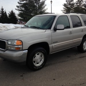 2004 gmc yukon-sle-slt photo