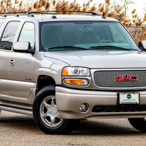 2004 gmc yukon-xl-1500-denali photo